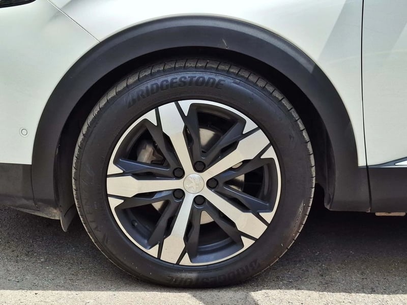 Peugeot 3008 1.5 2022 - Imagen 5 de 20
