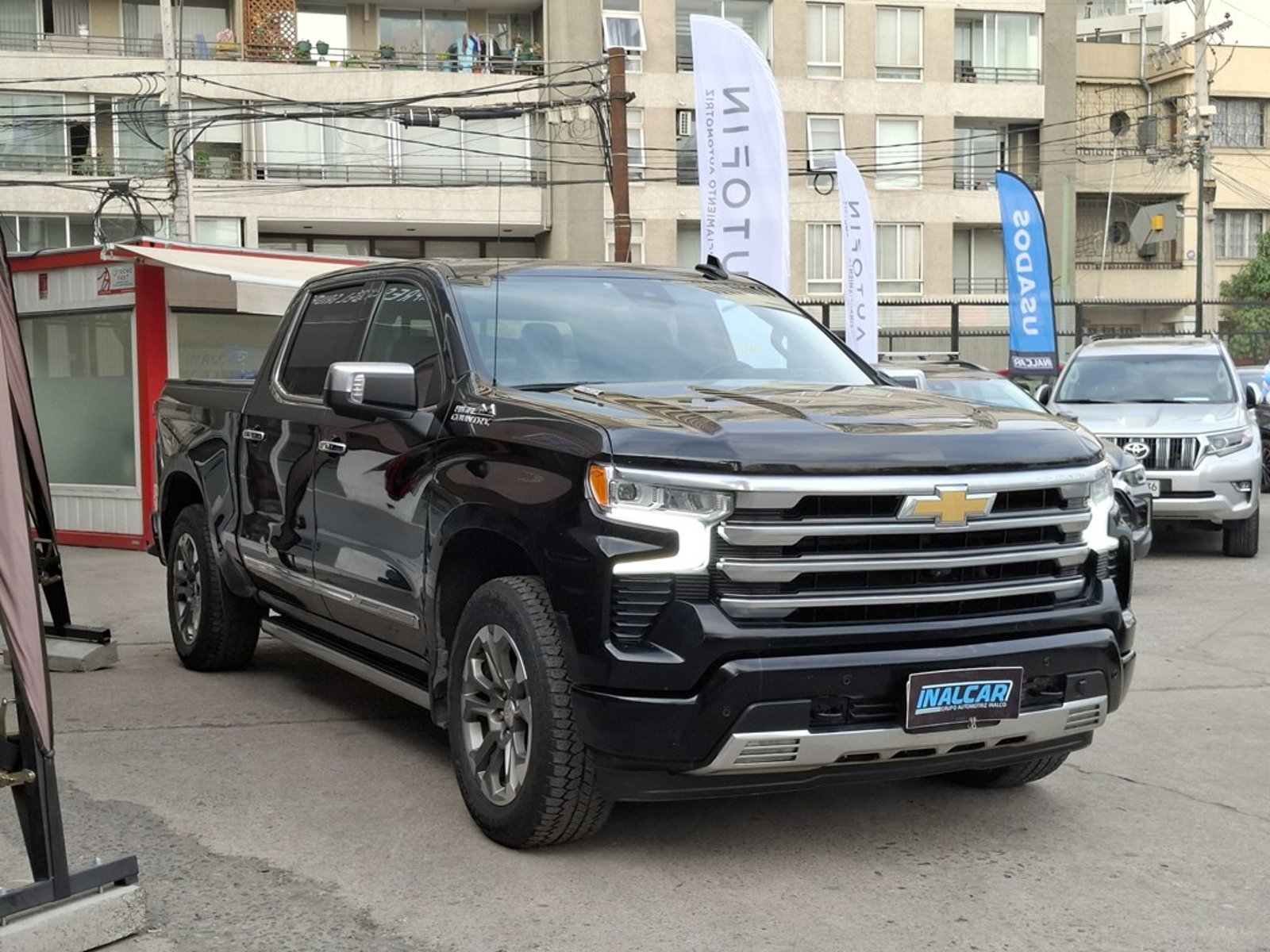CHEVROLET SILVERADO 4X4 3.0 AUT 2023 - Imagen 3 de 20