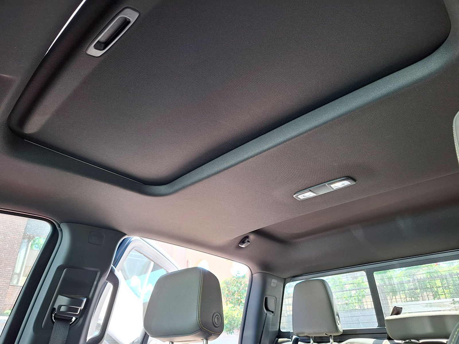 CHEVROLET SILVERADO 6.2 ZR2 4X4 2023 - Imagen 19 de 20