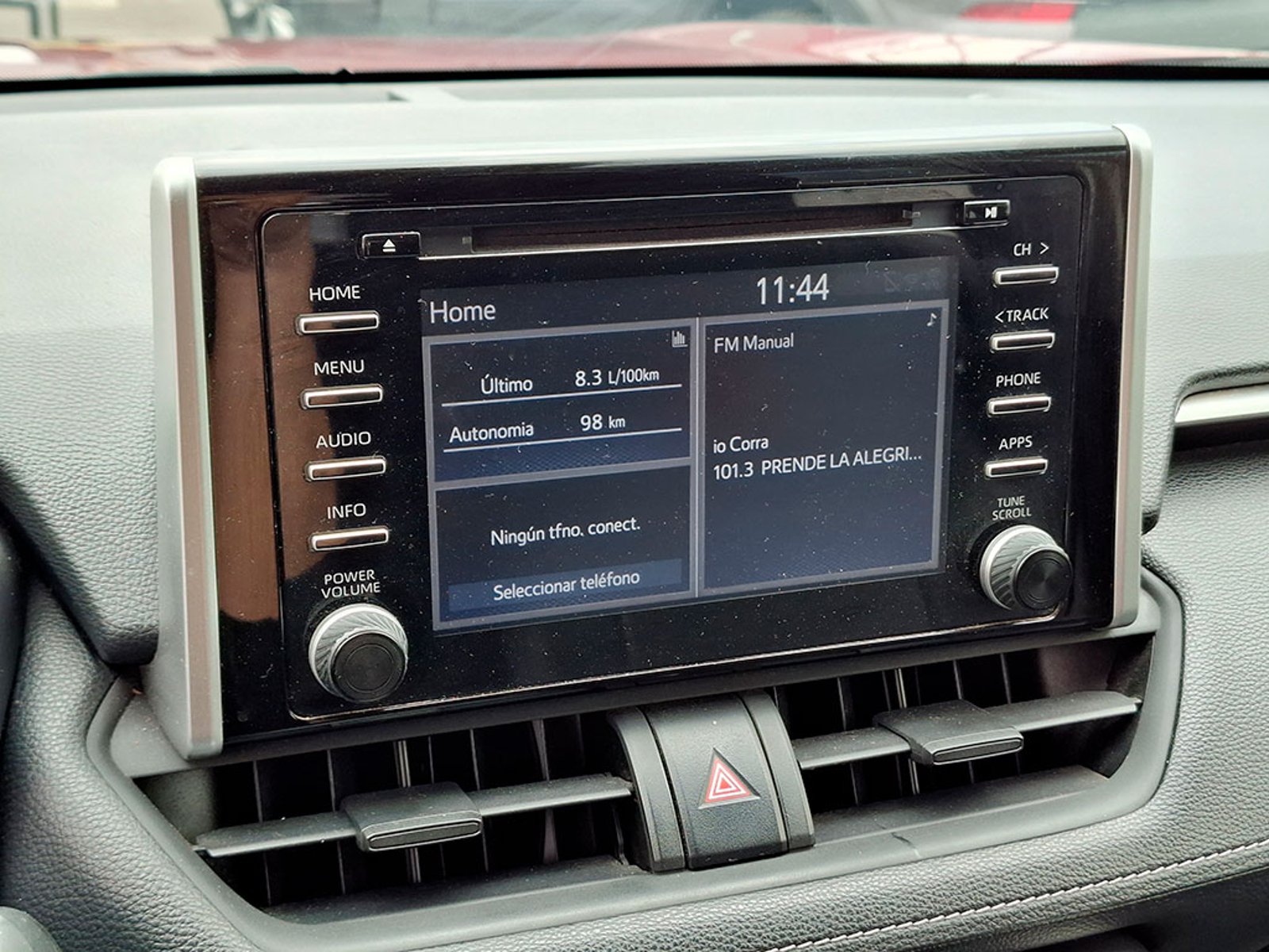 TOYOTA RAV4 2.0 XLE 2021 - Imagen 16 de 20