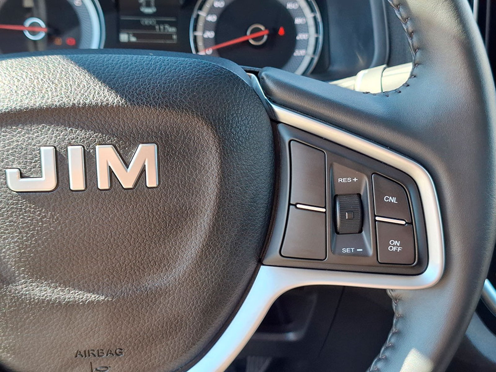 JIM RE-MAX DLX 2026 - Imagen 15 de 20
