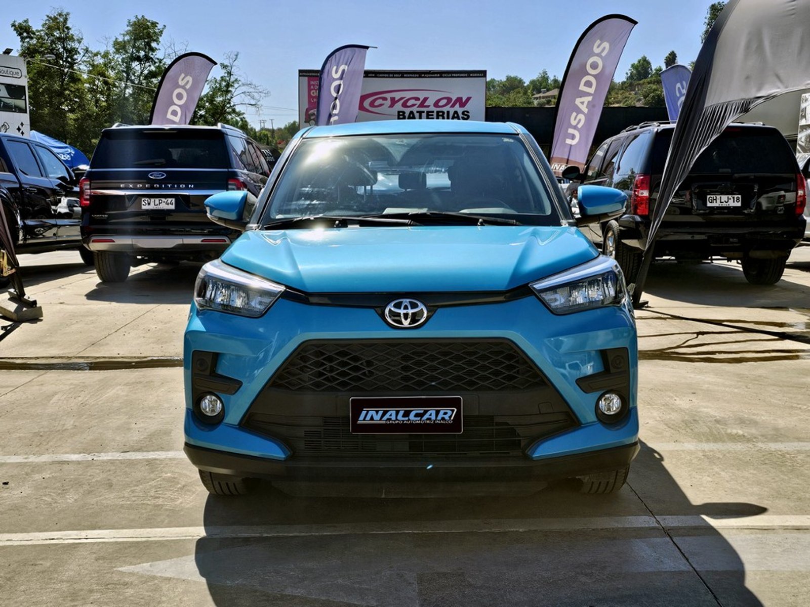 Toyota RAIZE 1.2 CVT E 2022 - Foto 2 de 20