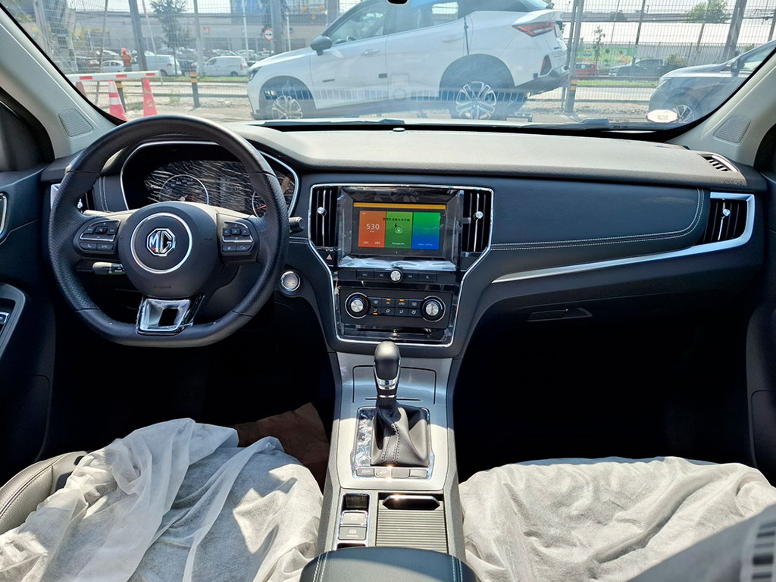 MG RX5 1.5T 2023 - Imagen 10 de 20