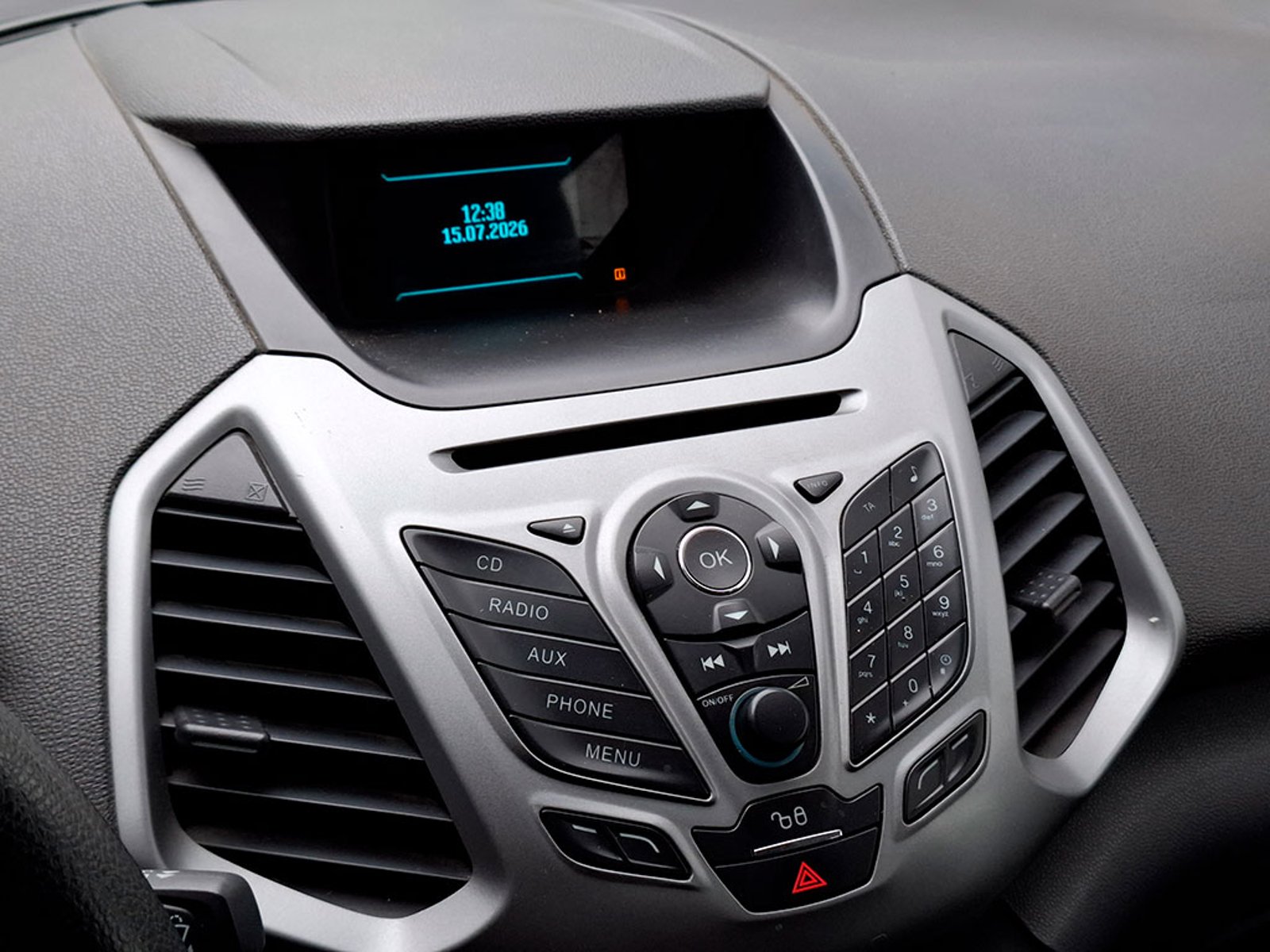 Ford ECOSPORT 1.6L S 2017 - Imagen 15 de 20