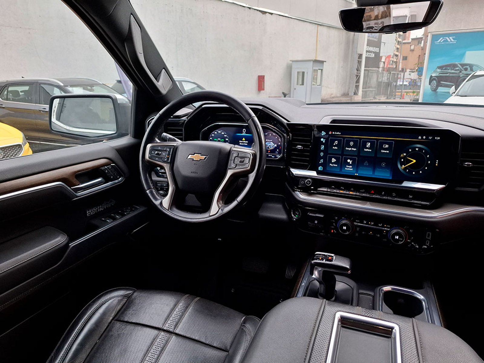 CHEVROLET SILVERADO 4X4 3.0 AUT 2023 - Imagen 11 de 20