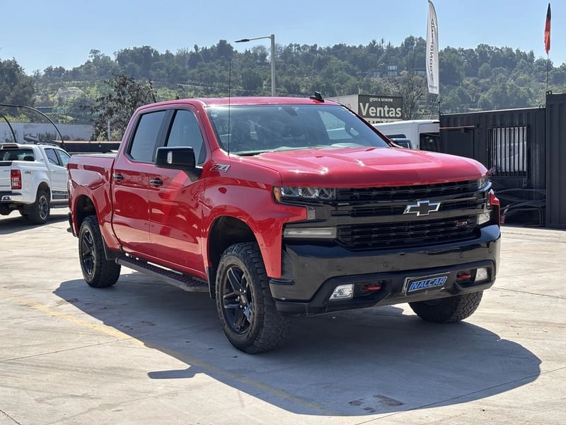 Chevrolet SILVERADO CC DCAB 4X4 5.3 AUT 2020 - Imagen 3 de 20