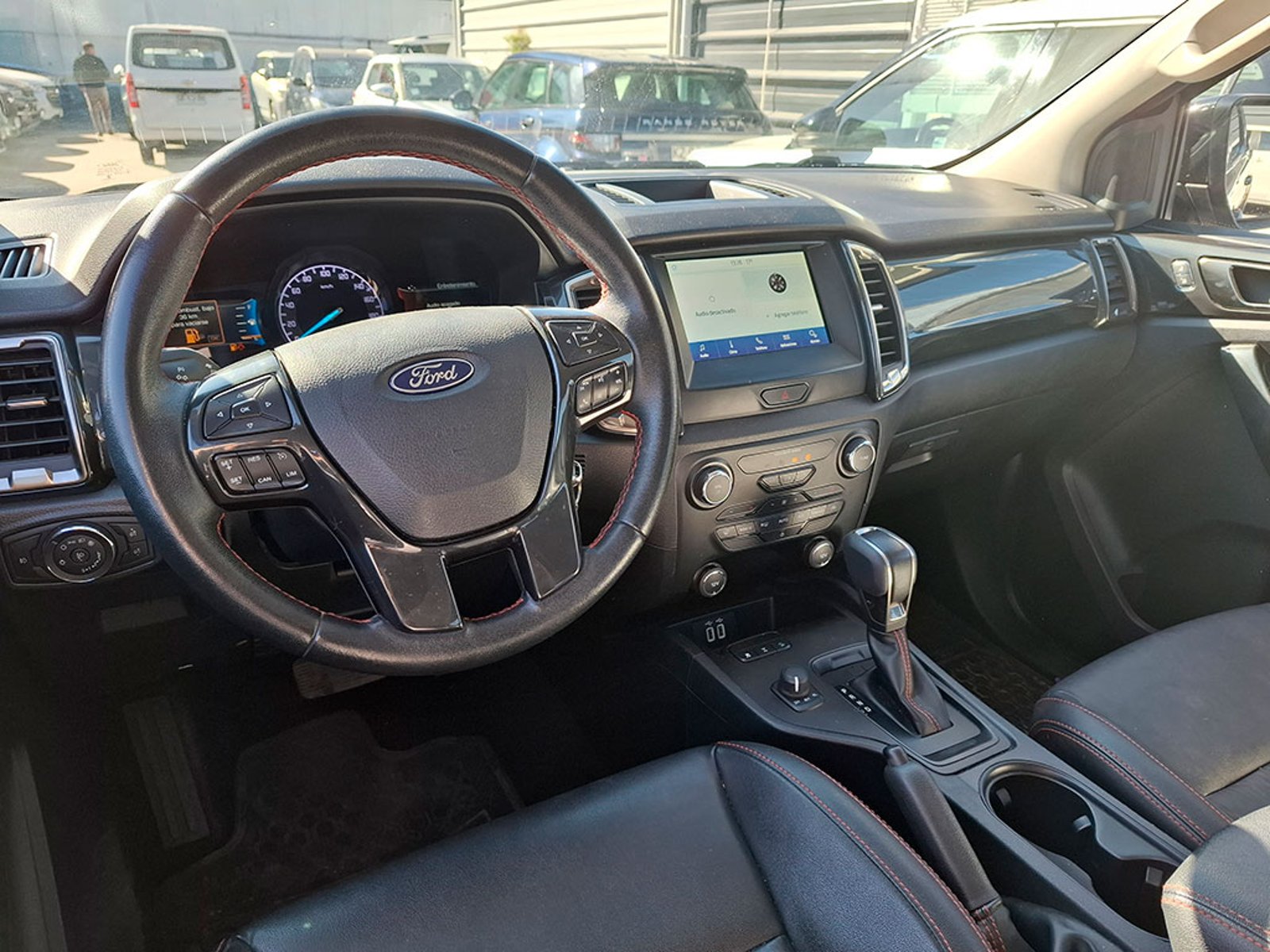 FORD RANGER 3.2 XL 2023 - Imagen 13 de 20