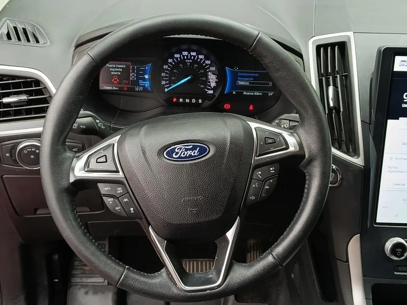 Ford EDGE 2.0 2023 - Imagen 17 de 20