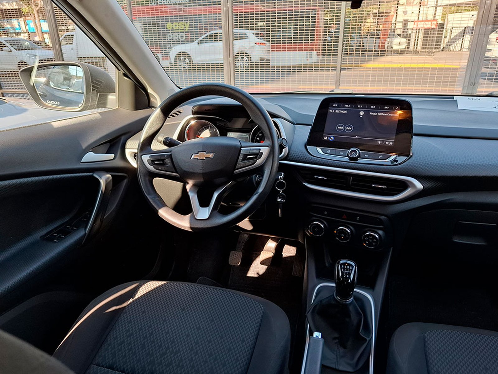CHEVROLET TRACKER 1.2T LS FWD 2023 - Imagen 11 de 20