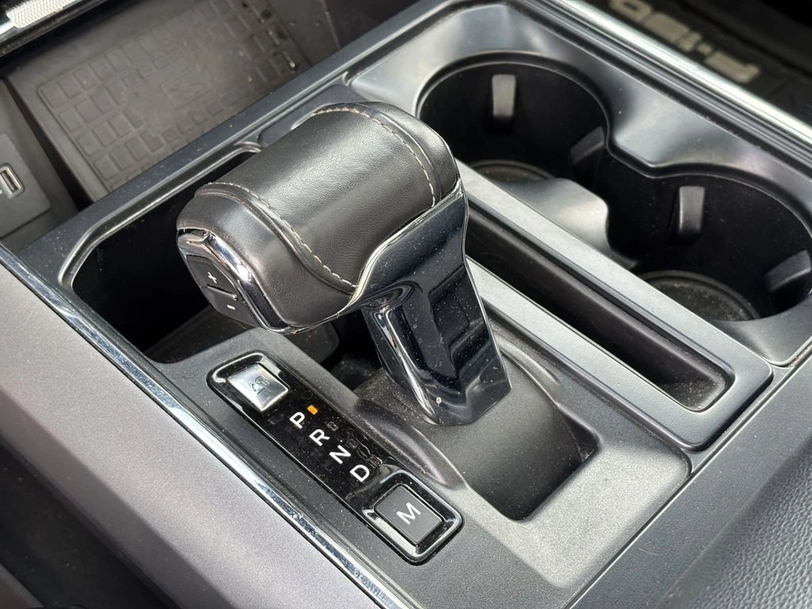 Ford F-150 5.0 LARIAT LUXURY CC DOB. CAB. 4X4 AT 4P 2023 - Imagen 18 de 20
