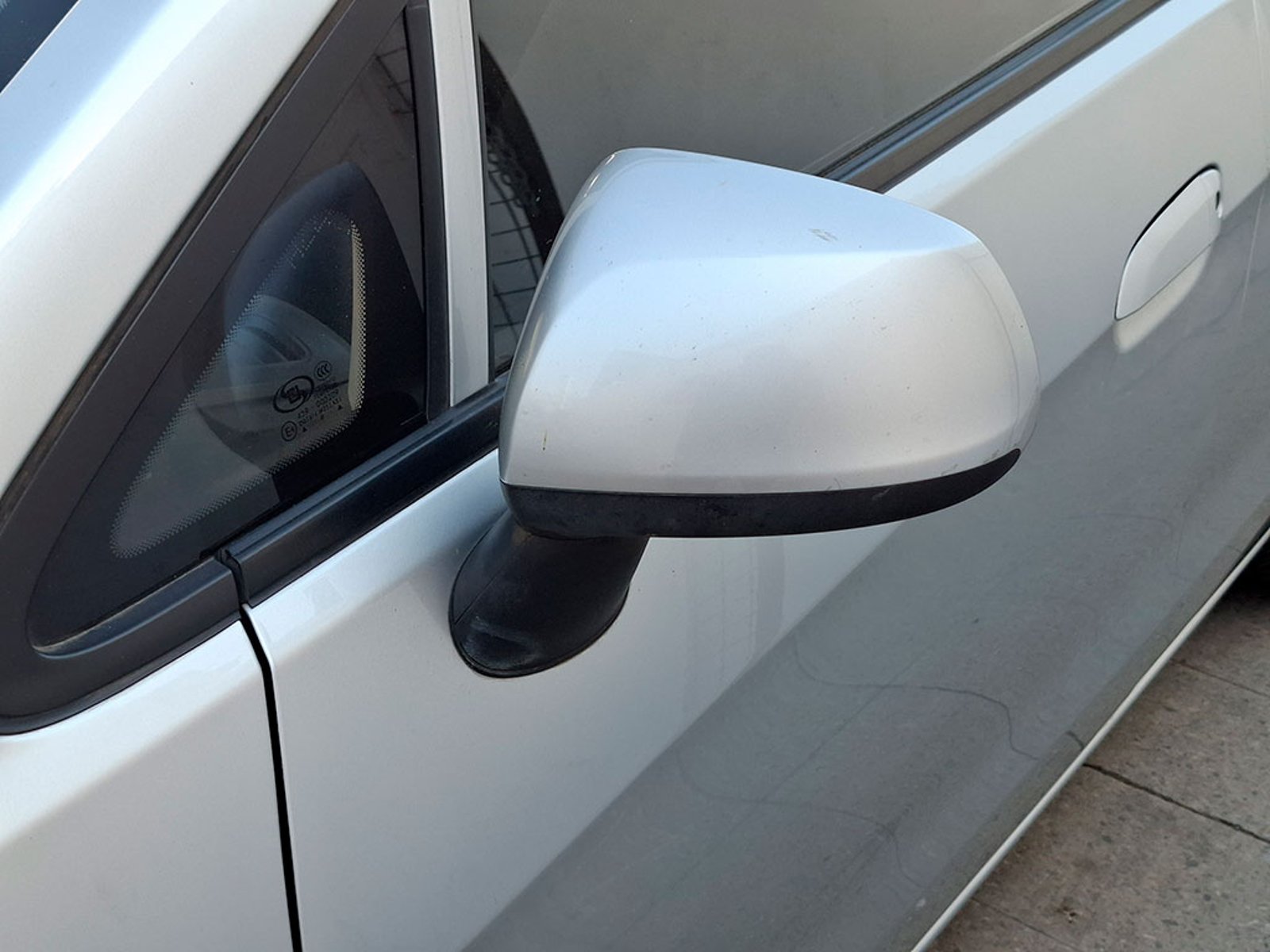 CHEVROLET SAIL CLASSIC LT 1.4 2016 - Imagen 6 de 20