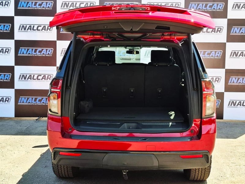 Chevrolet SUBURBAN 5.3 2023 - Imagen 9 de 20