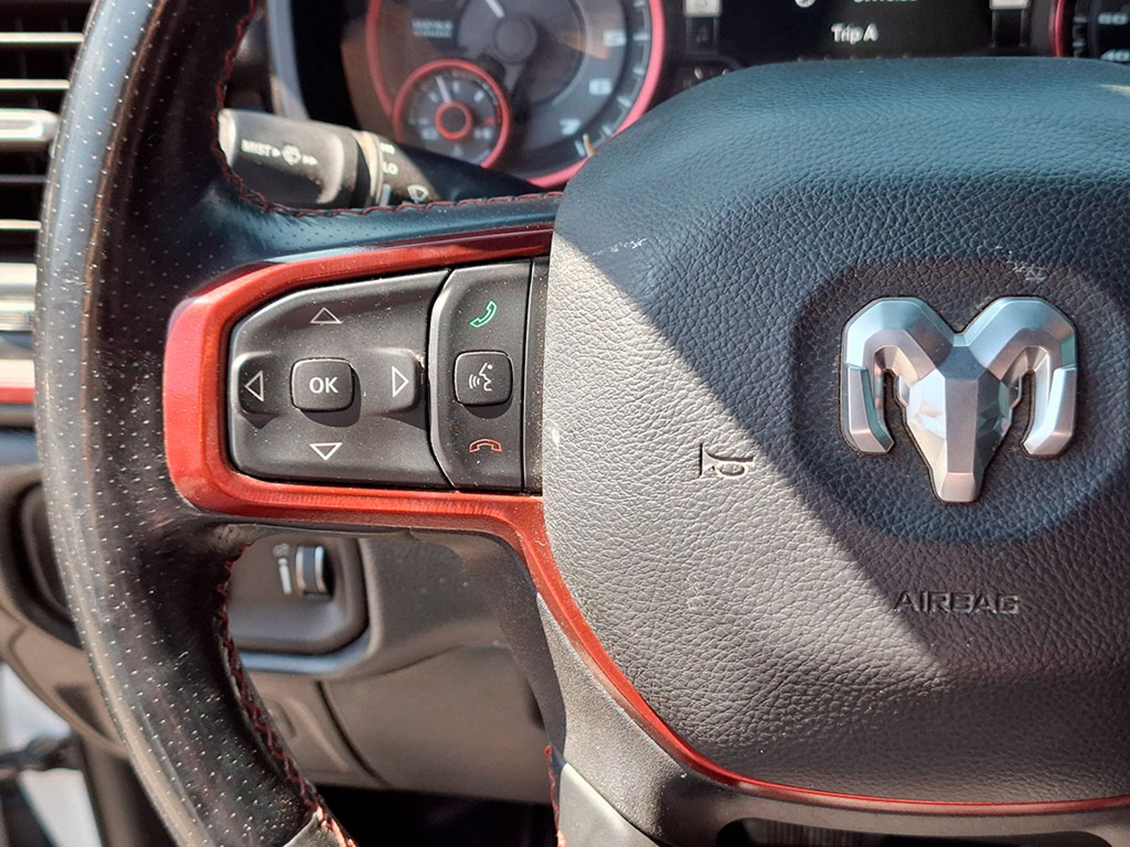 RAM 1500 REBEL CREW DCAB 4X4 5.7 AUT 2023 - Imagen 15 de 20