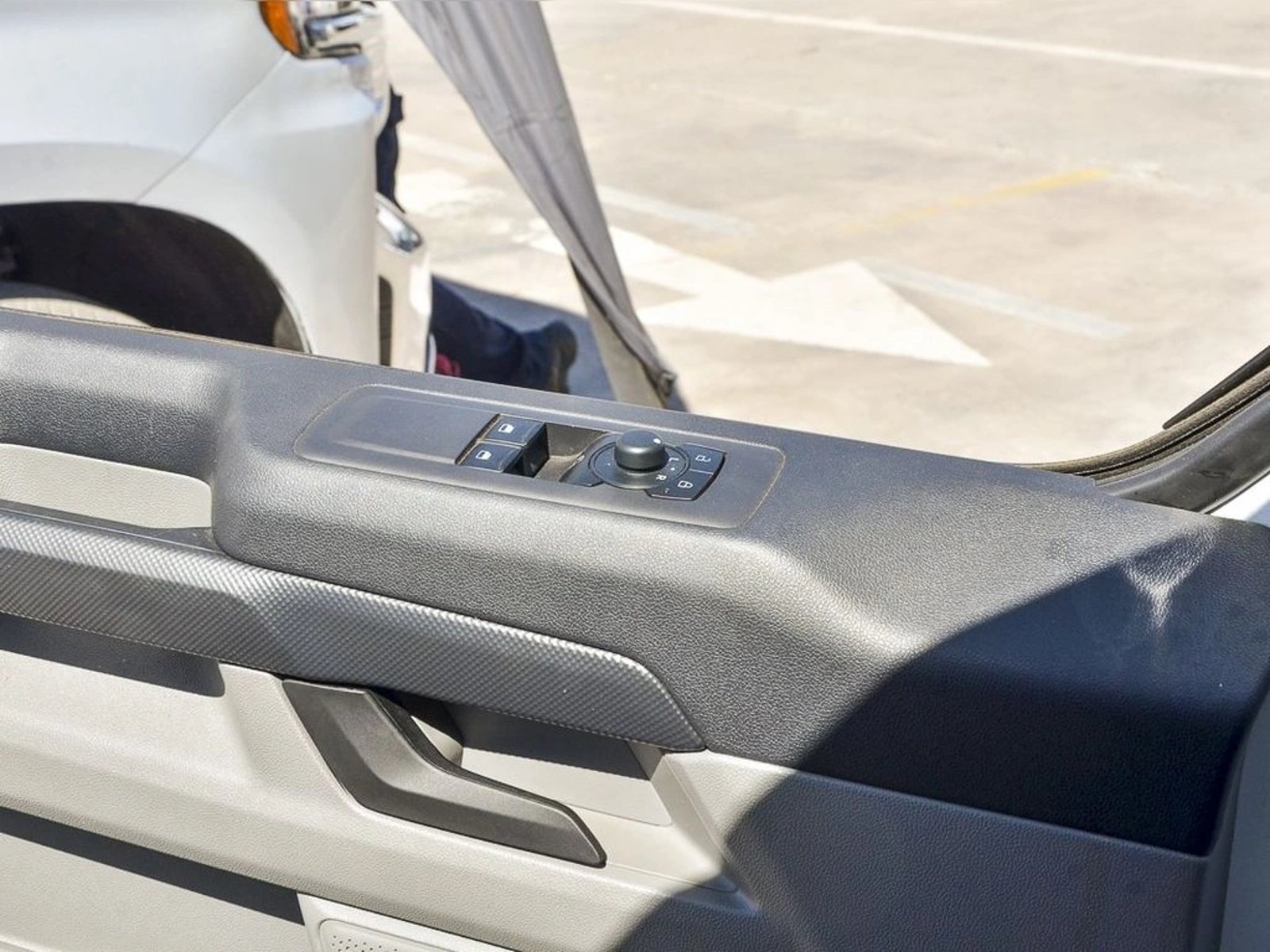 FORD TRANSIT 2.0 2025 - Imagen 18 de 19