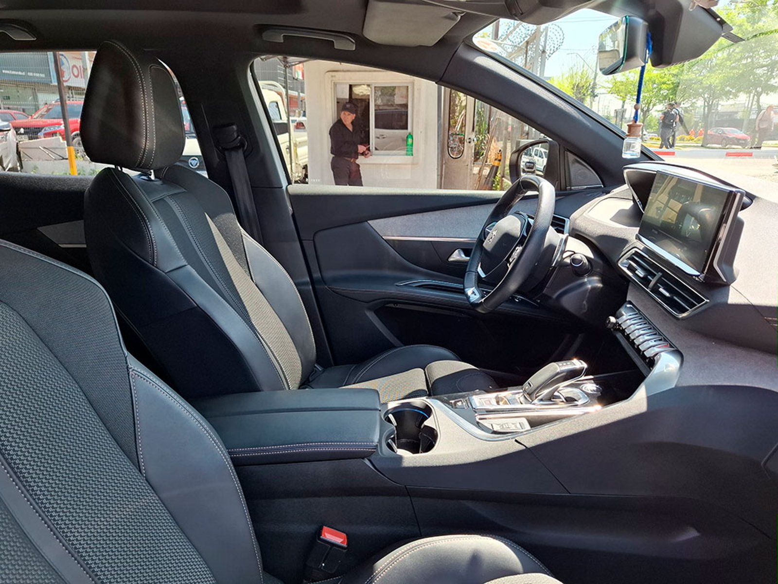PEUGEOT 3008 BLUE HDI 130 EAT8 1.5 AUT 2022 - Imagen 10 de 20
