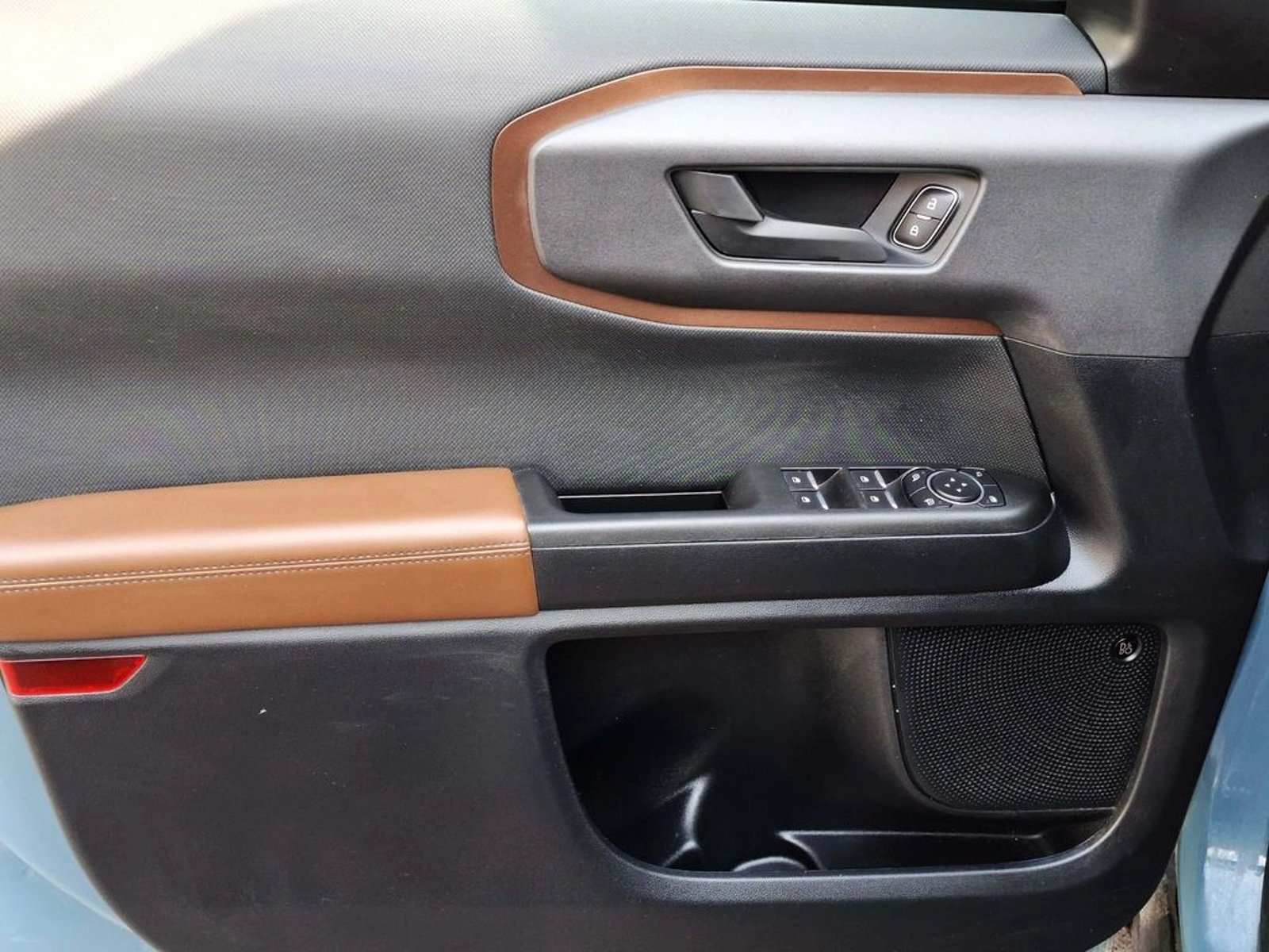 Ford BRONCO 2.0 AUT 2023 - Imagen 11 de 20