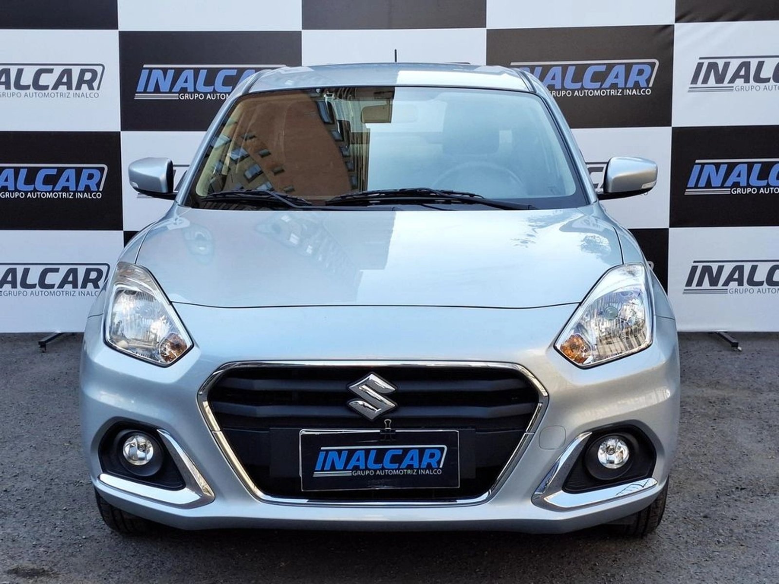 Suzuki DZIRE GL 1.2 2024 - Foto 2 de 20