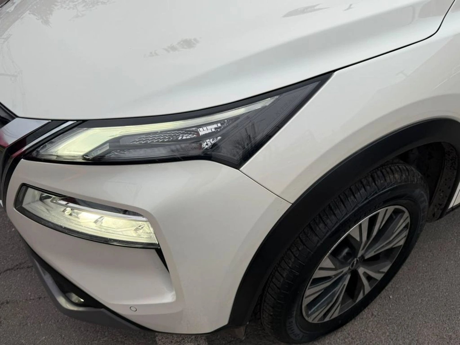 Nissan X-TRAIL 4X2 7P CVT 2.5 2023 - Imagen 7 de 19