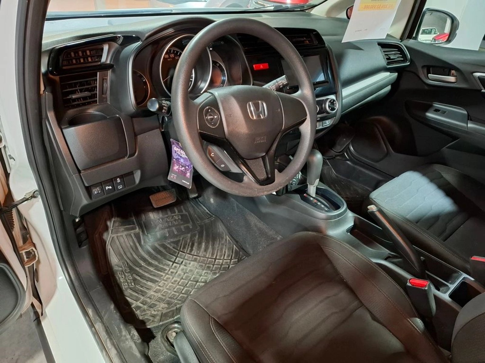 Honda WR-V LX 1.5 AUT 2023 - Imagen 12 de 20