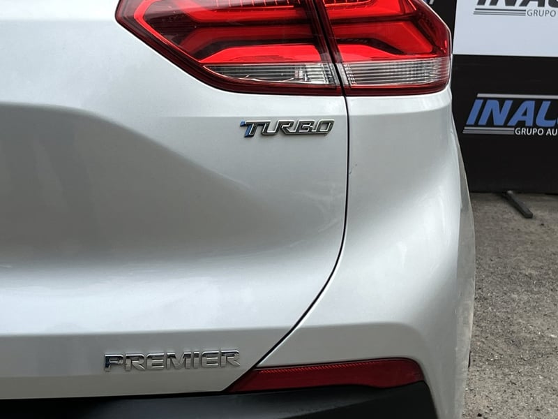 Chevrolet TRACKER 1.2T AUT 2021 - Imagen 9 de 20
