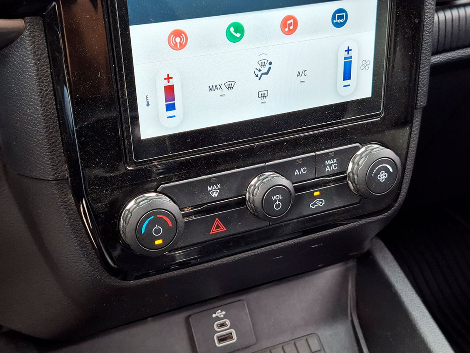 FORD RANGER 2.0 XLT 2024 - Imagen 18 de 20
