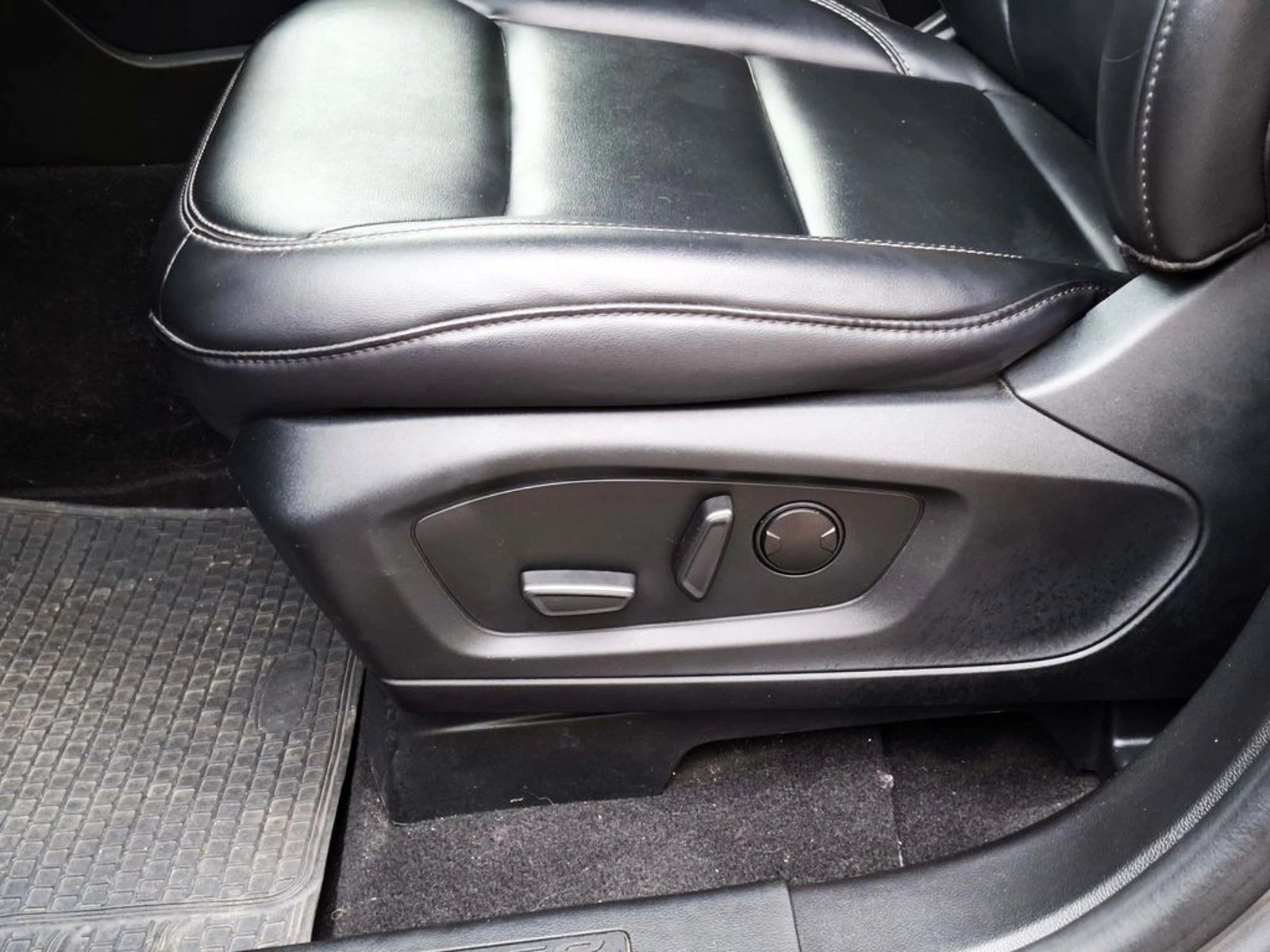 Ford EXPLORER 2.3 2024 - Imagen 11 de 20