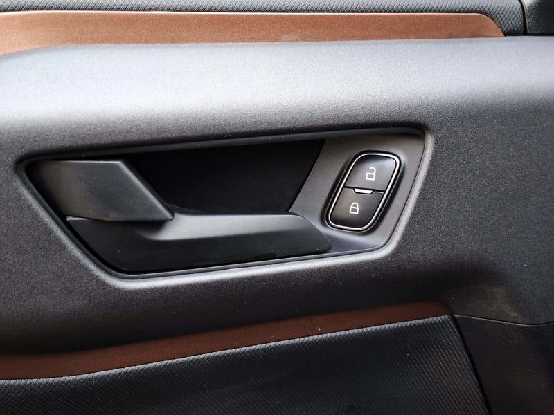 Ford BRONCO 2.0 AUT 2023 - Imagen 12 de 20