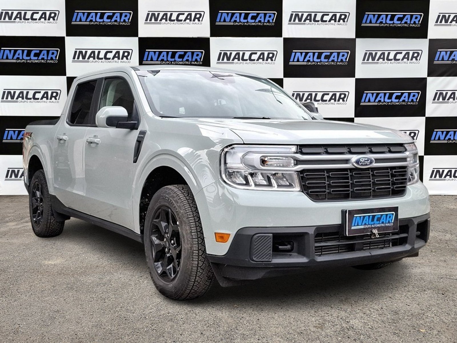 Ford MAVERICK 2.0 LARIAT 2024 - Foto 3 de 14