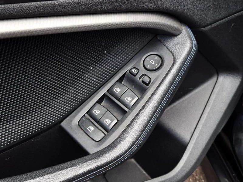 BMW 235 2.0 2021 - Imagen 14 de 20