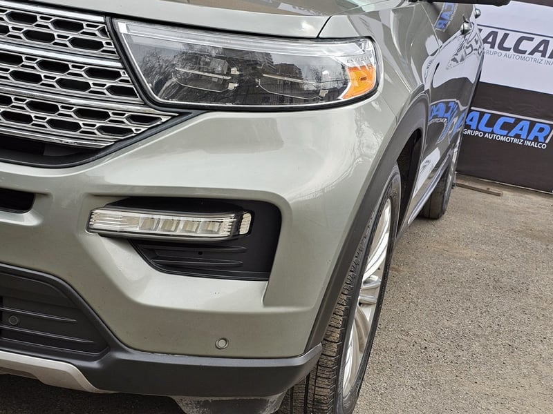 Ford EXPLORER LTD 4X4 2.3 AUT 2021 - Imagen 8 de 20