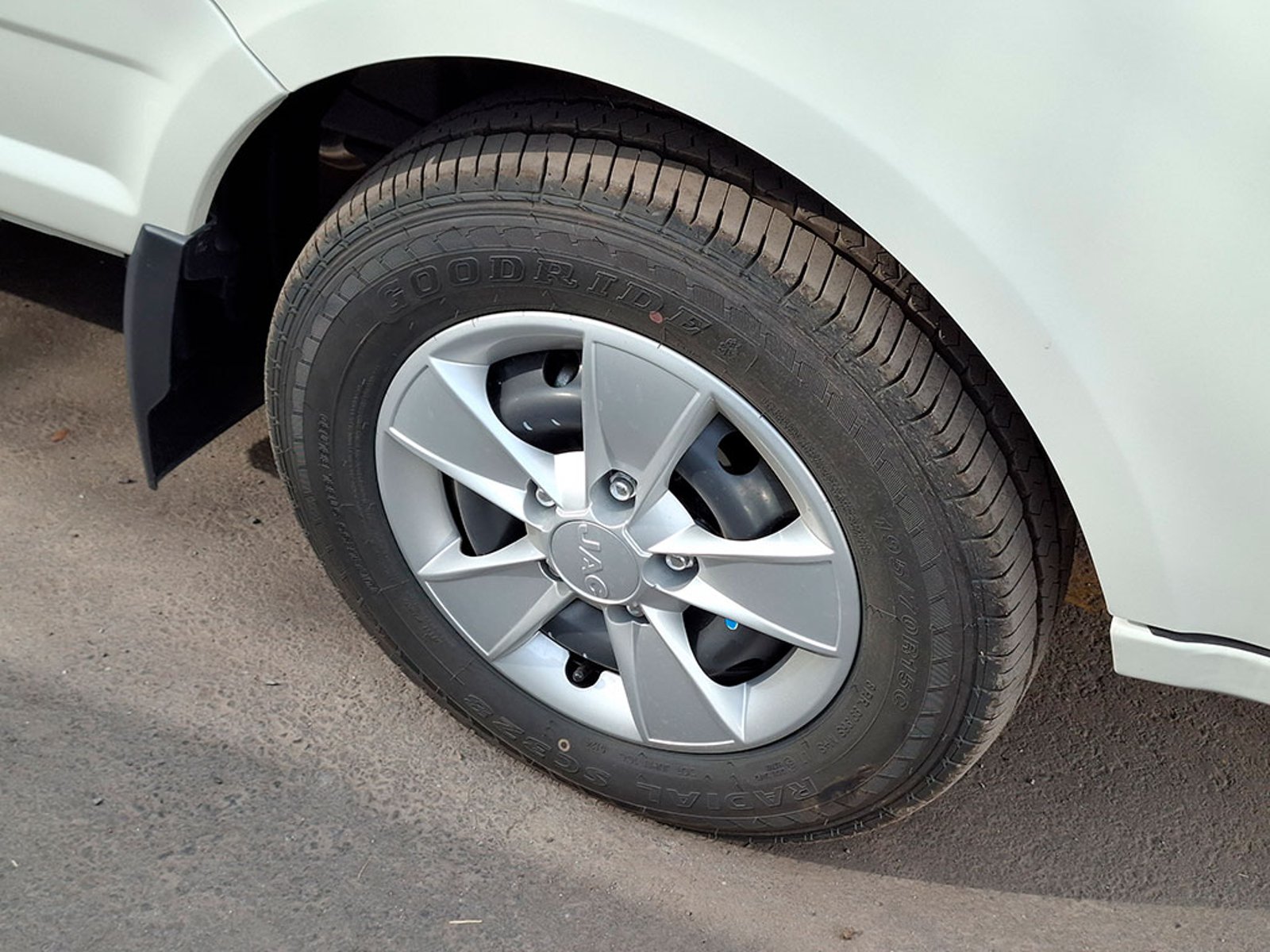JAC X200 2.0 2026 - Imagen 5 de 20