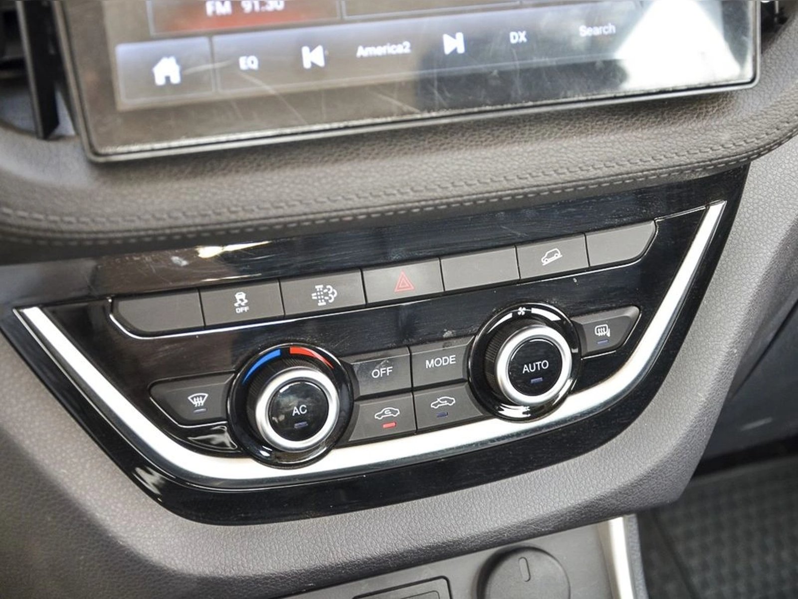 JIM RE-MAX DIESEL MT 4X4 2024 - Imagen 9 de 20