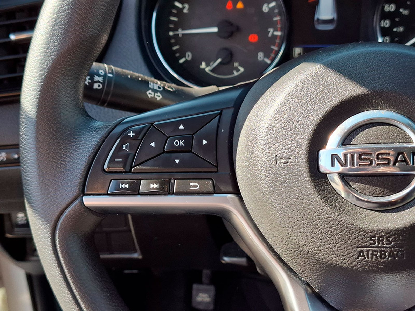 NISSAN X-TRAIL 2.5 SENSE 2022 - Imagen 14 de 20