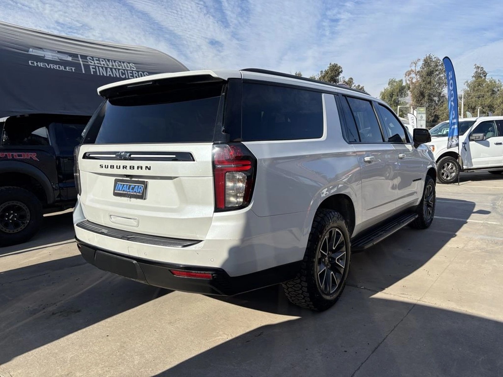 CHEVROLET SUBURBAN 5.3 Z71 AT 4X4 2024 - Imagen 10 de 20