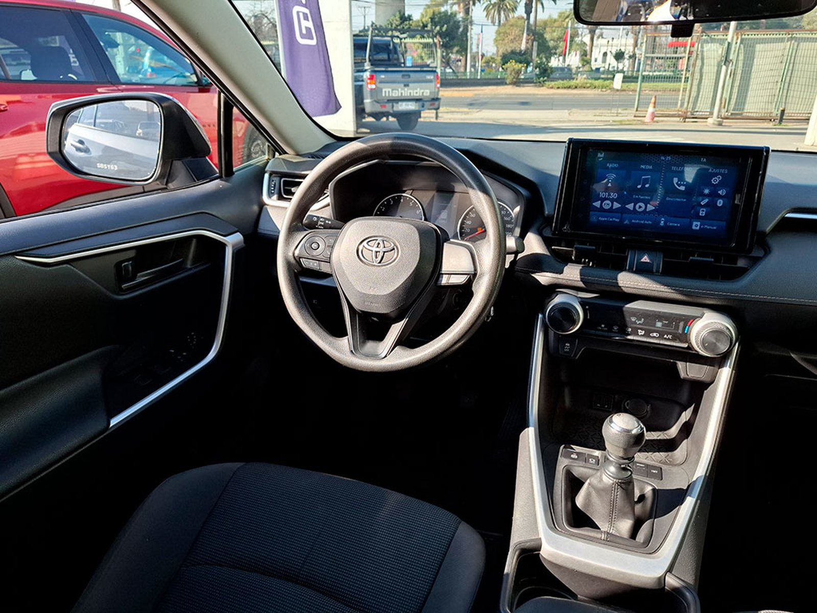 Toyota RAV4 2.0 XLE 2022 - Imagen 12 de 20