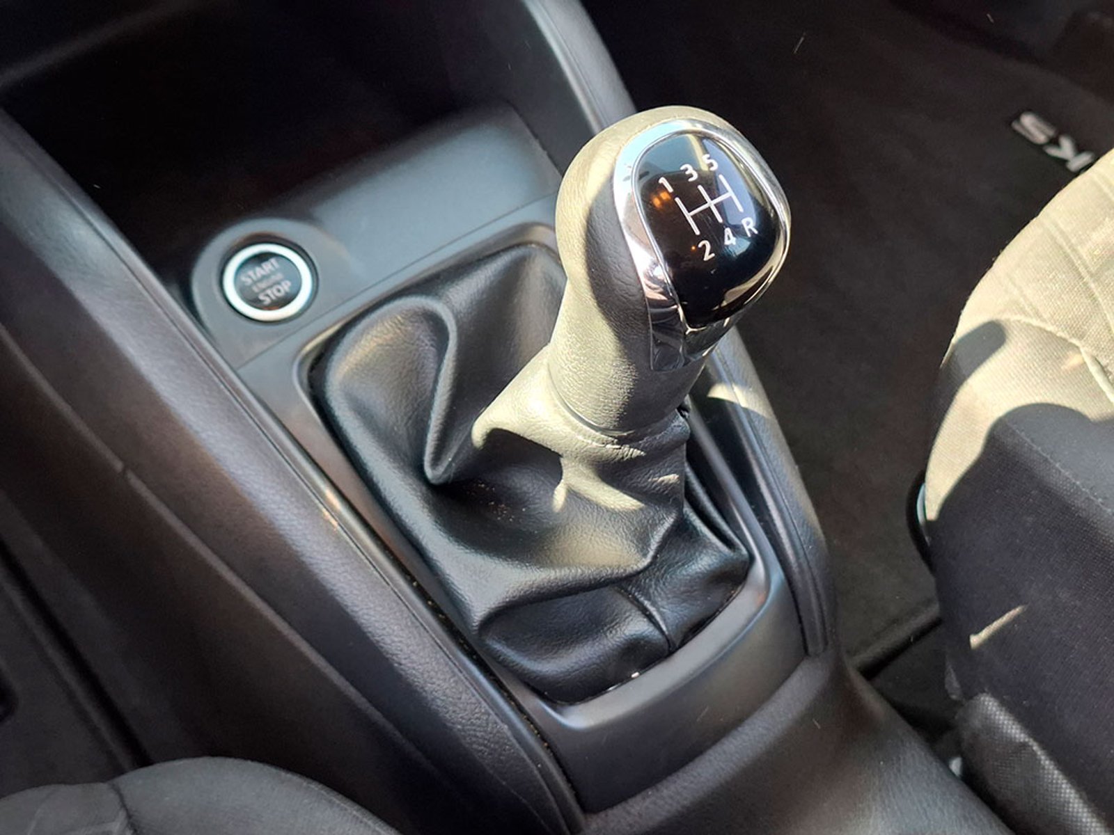 Nissan KICKS 1.6 2023 - Imagen 19 de 20