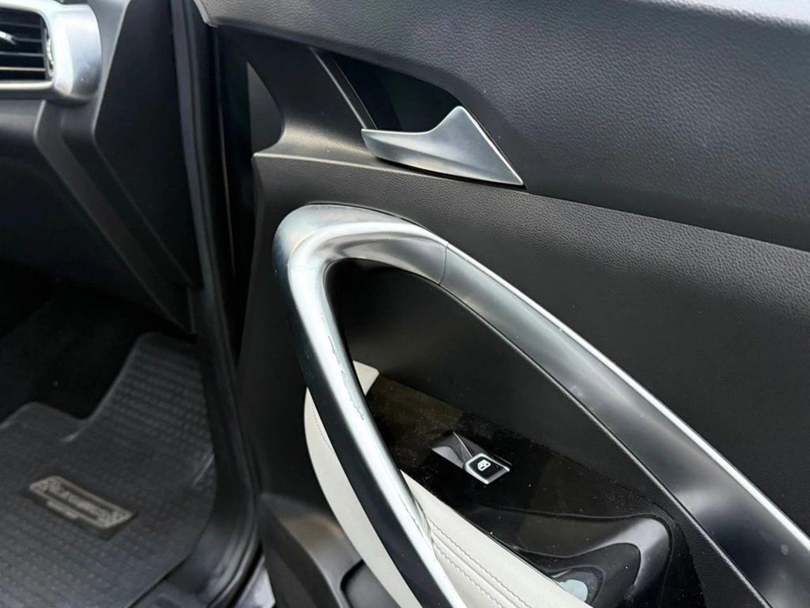 Chevrolet CAPTIVA LTZ AUT 2022 - Imagen 20 de 20