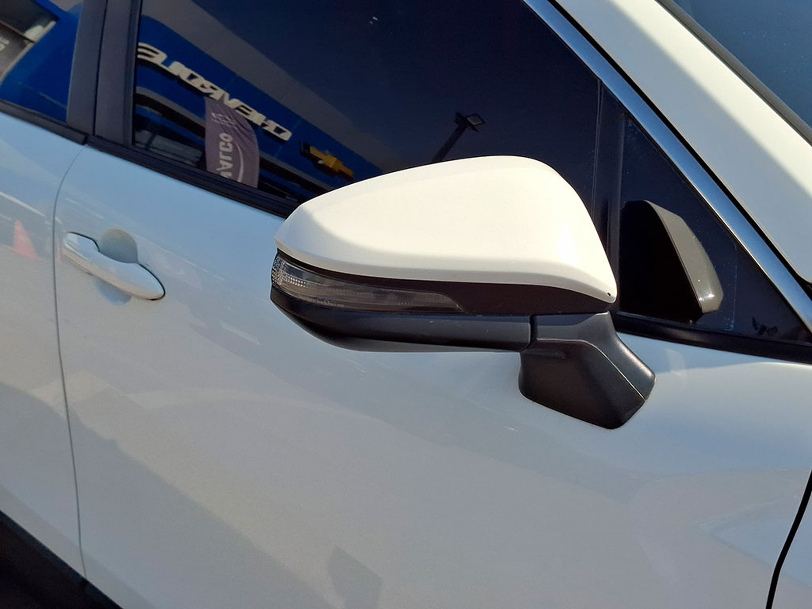 TOYOTA COROLLA CROSS 2.0 SEG 2024 - Imagen 6 de 20