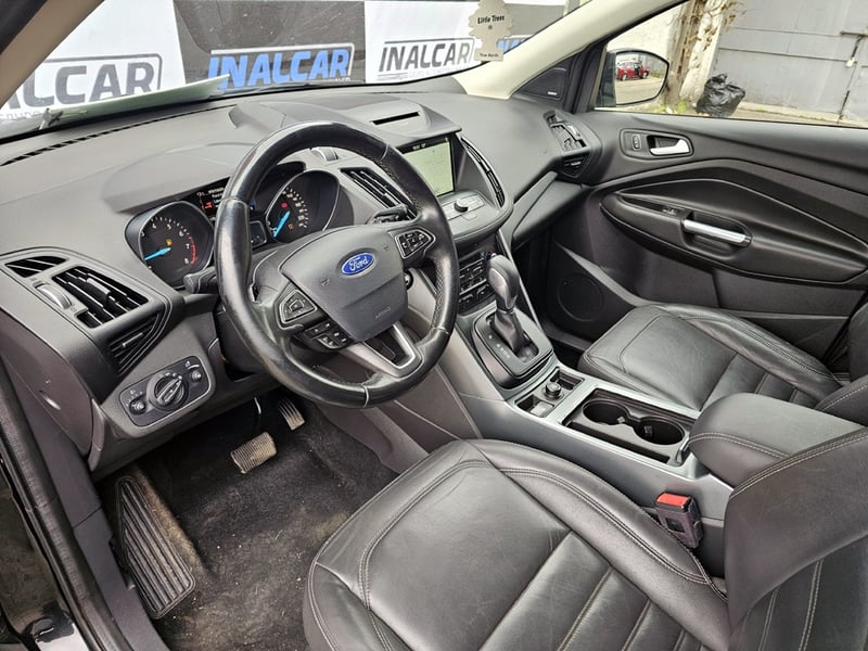 Ford ESCAPE 2.0 SE 4X4 AT 5P 2018 - Imagen 14 de 20