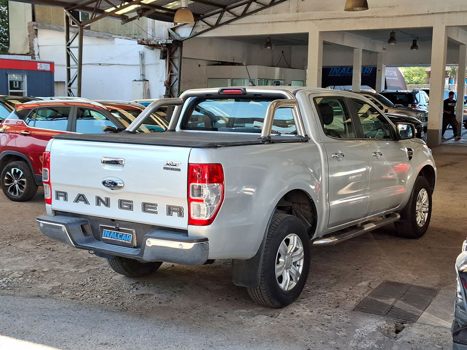 FORD RANGER XLT 2.5 2021 - Imagen 9 de 20