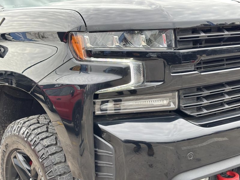 Chevrolet SILVERADO 5.3 LT TRAILBOSS Z71 4X4 AT 4P 2022 - Imagen 4 de 20