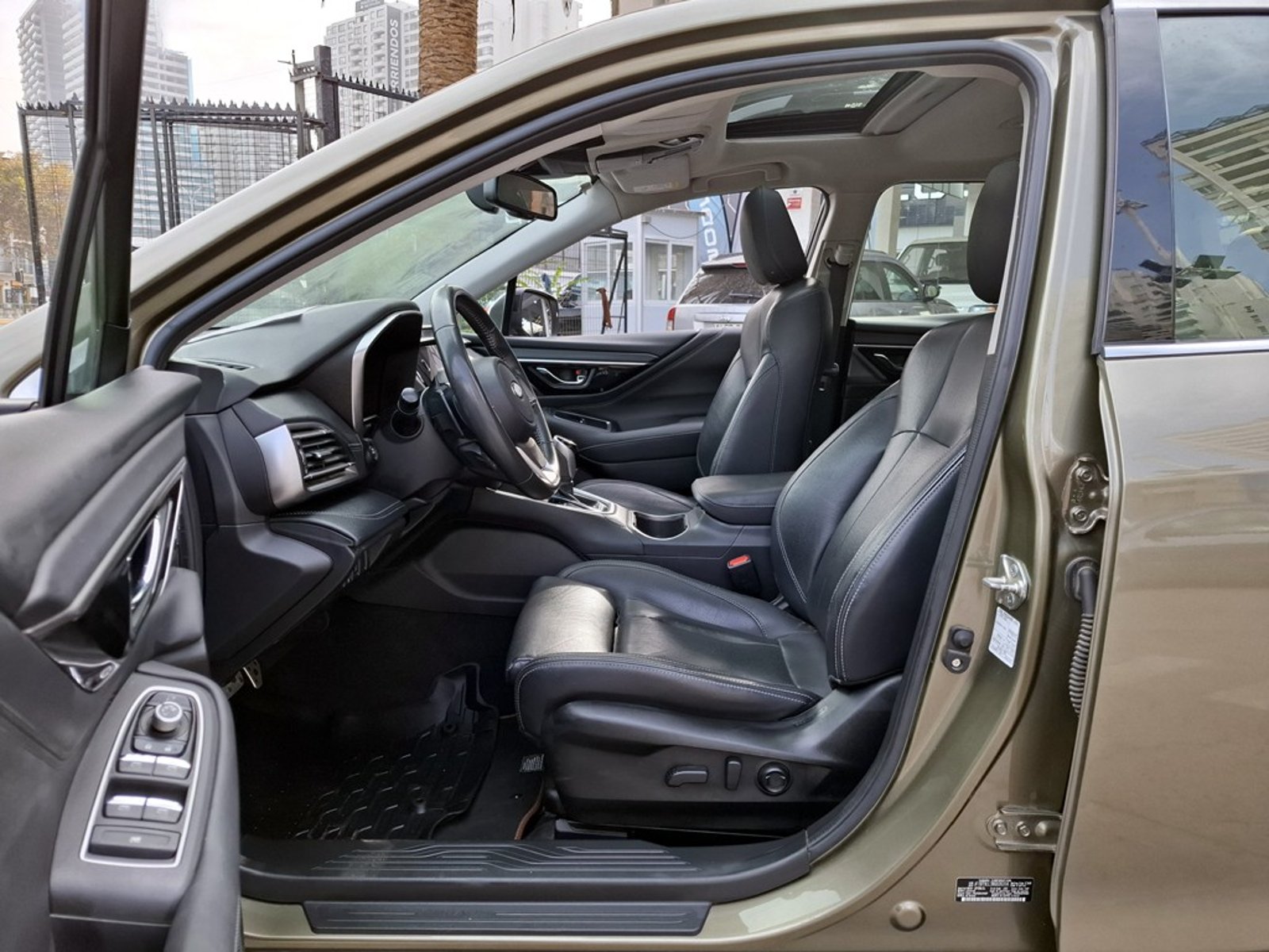 SUBARU OUTBACK 2.5I XS AWD CVT 2023 - Imagen 13 de 20
