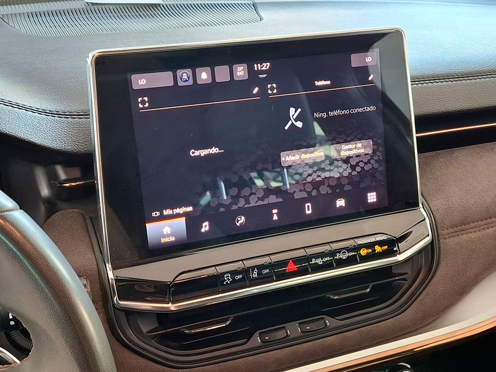 JEEP COMMANDER OVERLAND 4X4 2.0 AUT 2023 - Imagen 16 de 20