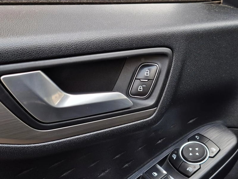 Ford ESCAPE 2.0 2021 - Imagen 12 de 20