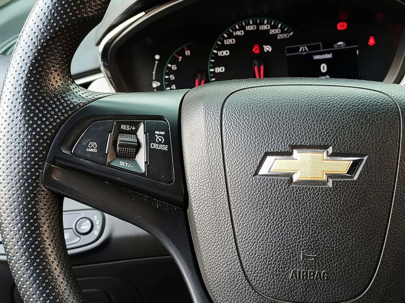 Chevrolet TRACKER 1.8 2019 - Imagen 17 de 20