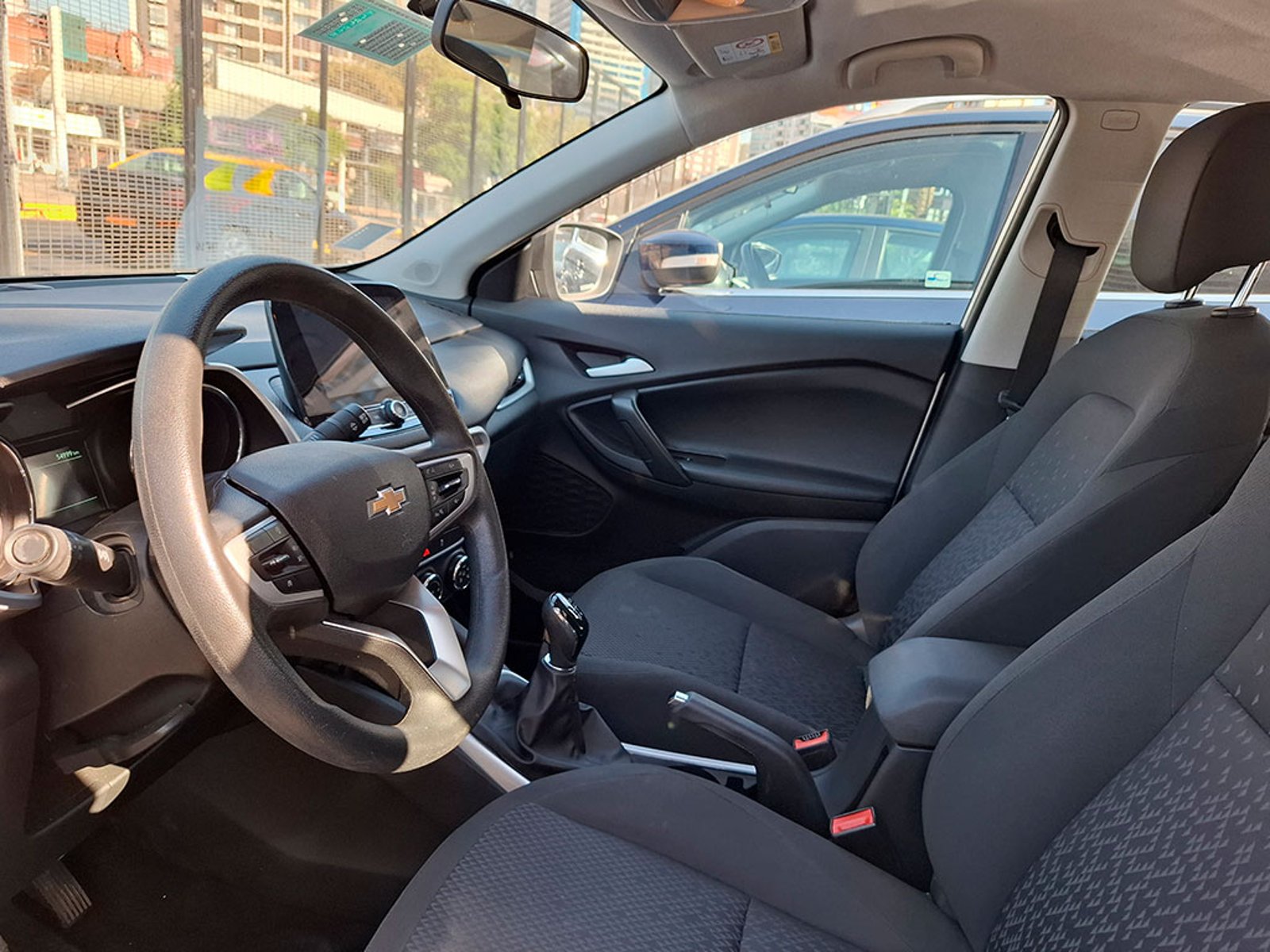 CHEVROLET TRACKER 1.2T LS FWD 2023 - Imagen 9 de 20