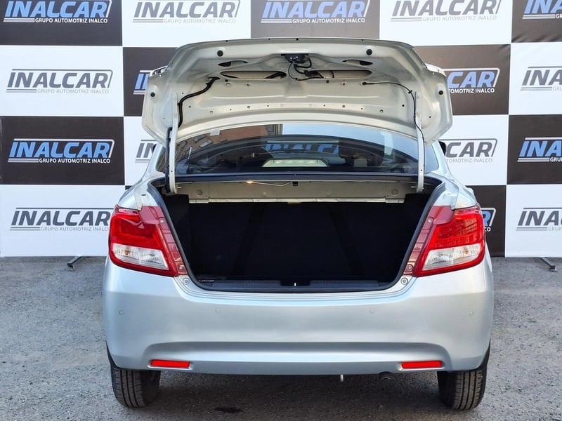 Suzuki DZIRE GL 1.2 2024 - Imagen 9 de 20