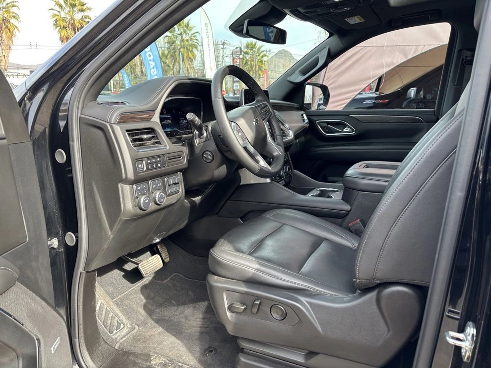 CHEVROLET TAHOE 5.3 Z71 4WD AT 5P 2025 - Imagen 14 de 20