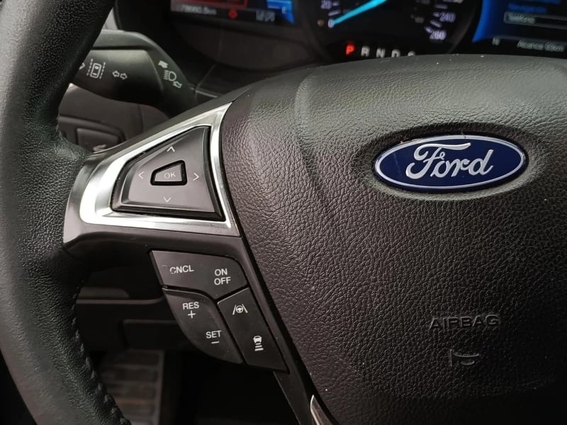 Ford EDGE 2.0 2023 - Imagen 18 de 20