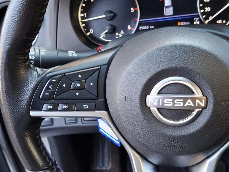 Nissan NAVARA 2.5 2025 - Imagen 18 de 20